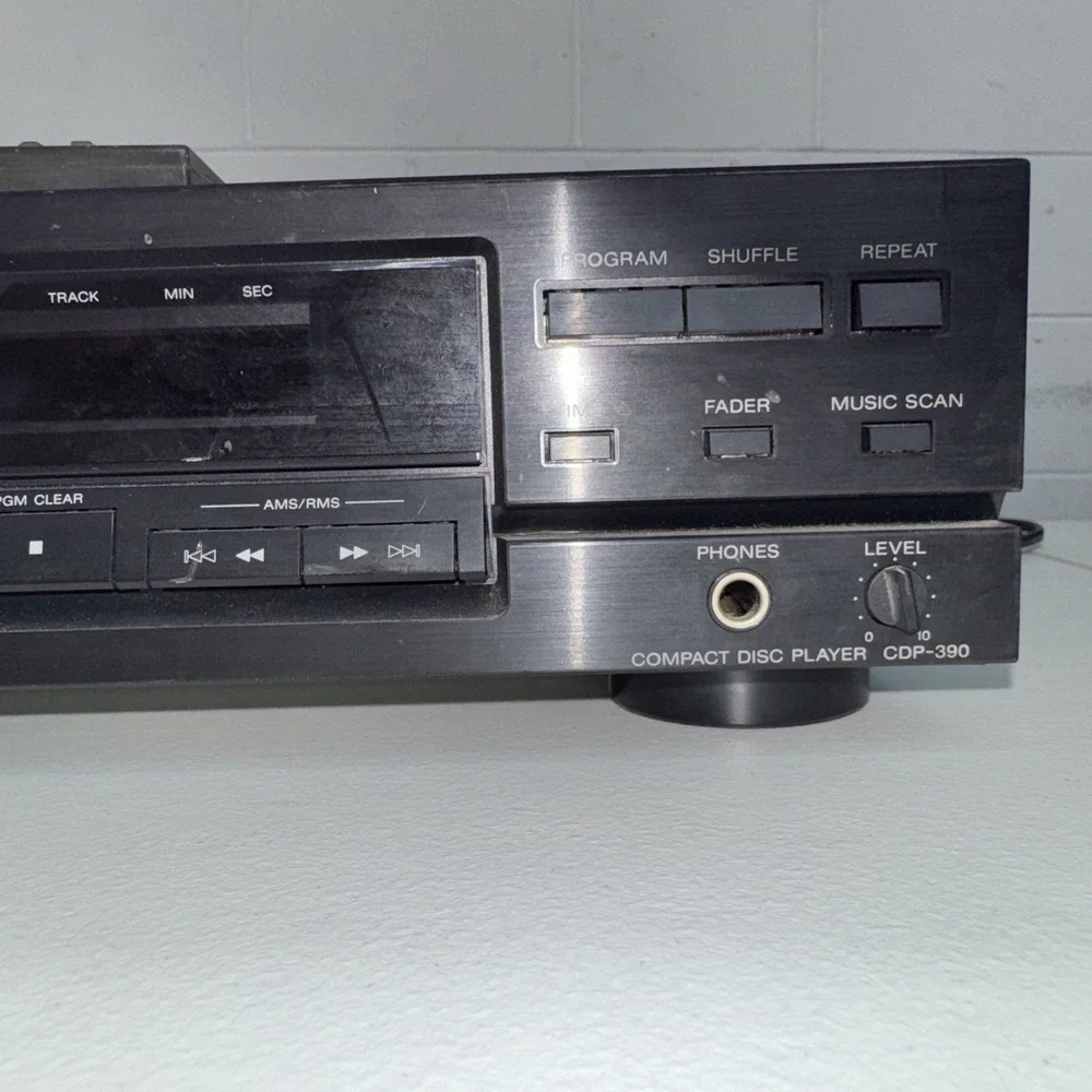 Vintage Sony Compact Disc Player CDP-390 USED Untested